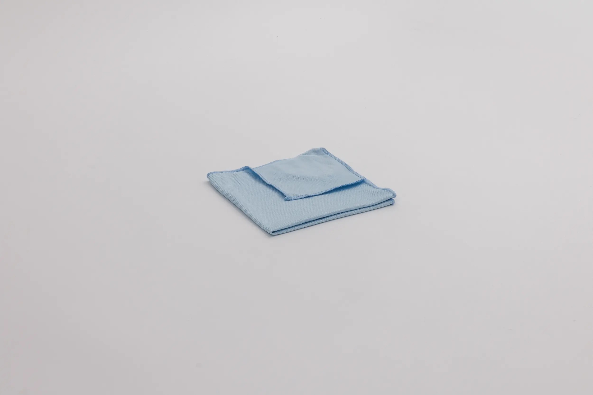 Microtex® - Tricot Glass Cloth - 80% Polyester / 20% Polyamide - 16" x 16", Blue